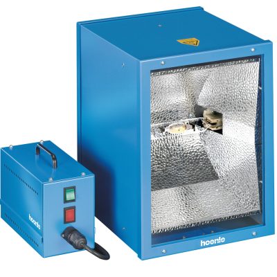 High intensity UV flood light UVA SPOT from Hoenle